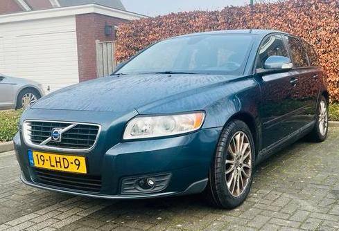 Youngtimer Volvo V50 1.8 2010 Blauw navi, trekhaak etc, Auto's, Volvo, Particulier, V50, Benzine, D, Stationwagon, Handgeschakeld