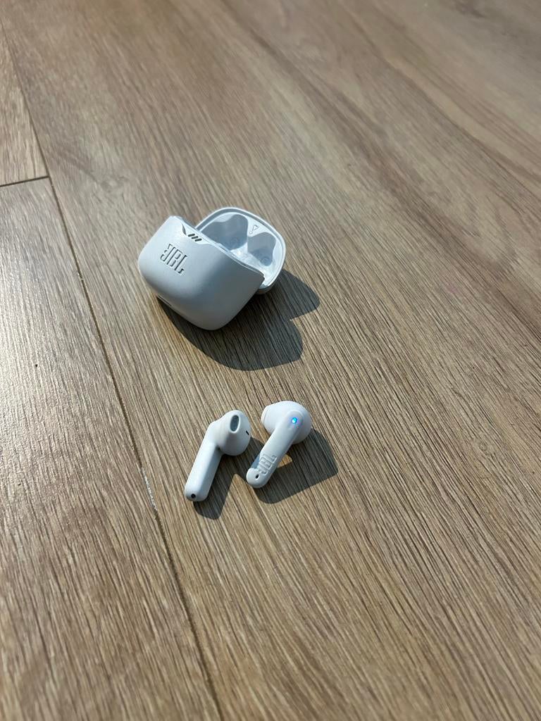 JBL Tune Flex TWS Draadloze Oordopjes Wit, Ophalen of Verzenden, Zo goed als nieuw, Draadloos