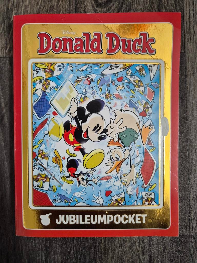 Donald duck jubileum pocket (Reis door de tijd), Eén stripboek, Ophalen of Verzenden, Gelezen