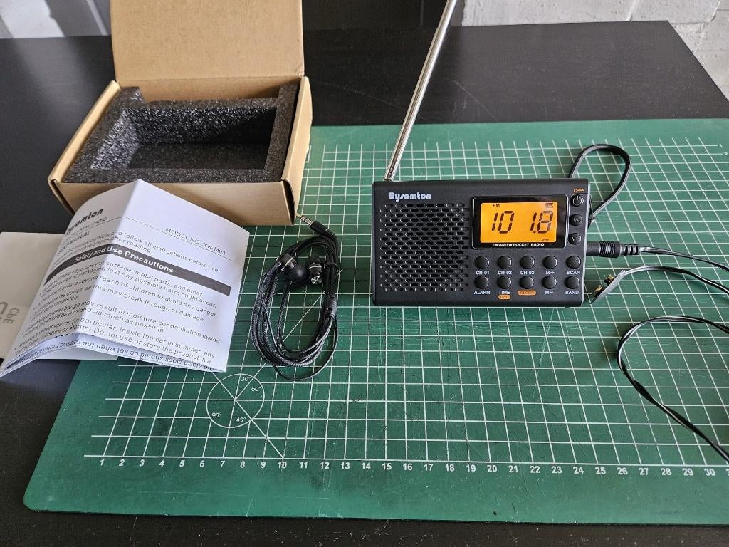 Rysamton radio + 3V 300mA adapter (nieuw), Ophalen of Verzenden, Nieuw, Radio