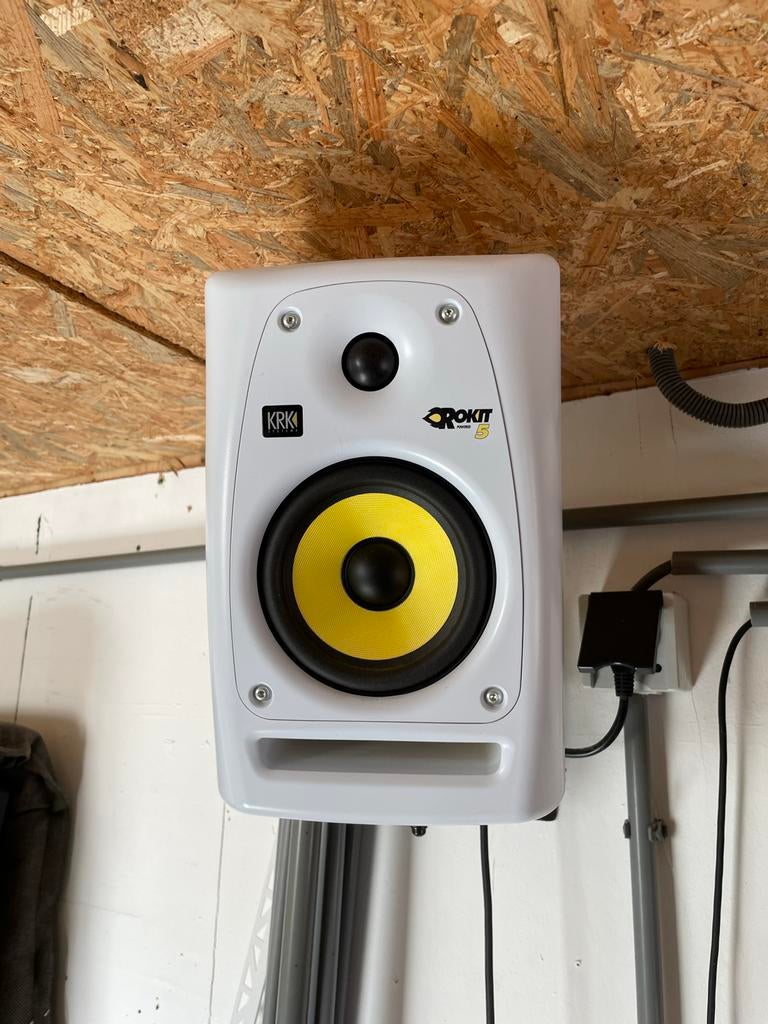 KRK RP2 5 Studio Monitoren (set van 2) met ophangsysteem, Audio, Tv en Foto, Luidsprekers, Overige merken, Gebruikt, Ophalen of Verzenden