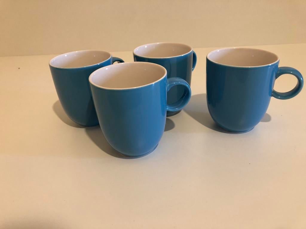 Blauwe mokken 4x NIEUW, Huis en Inrichting, Keuken | Servies, Ophalen of Verzenden, Overige stijlen, Kop(pen) en/of Schotel(s)