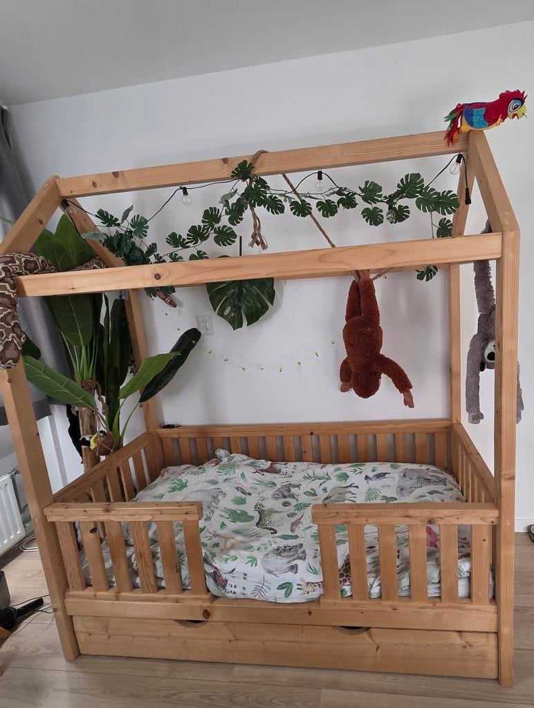 Houten Peuterbedhuisje 70x160, Kinderen en Baby's, Kinderkamer | Bedden, Ophalen, 70 tot 85 cm, Zo goed als nieuw, Lattenbodem