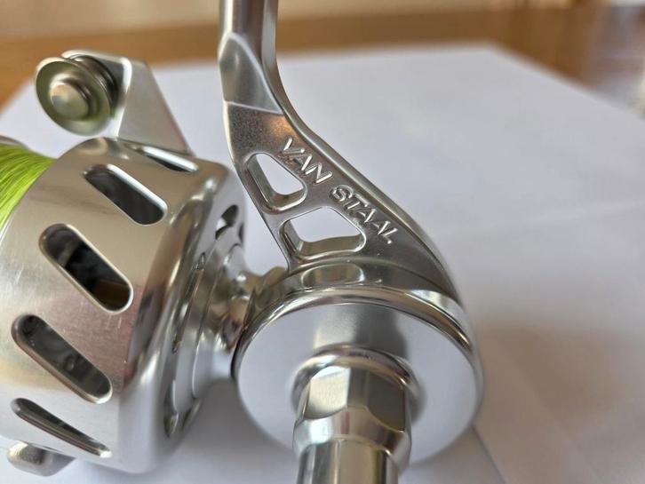 Van Staal VS150 spinning molen, Watersport en Boten, Hengelsport | Roofvissen, Zo goed als nieuw, Molen, Ophalen of Verzenden