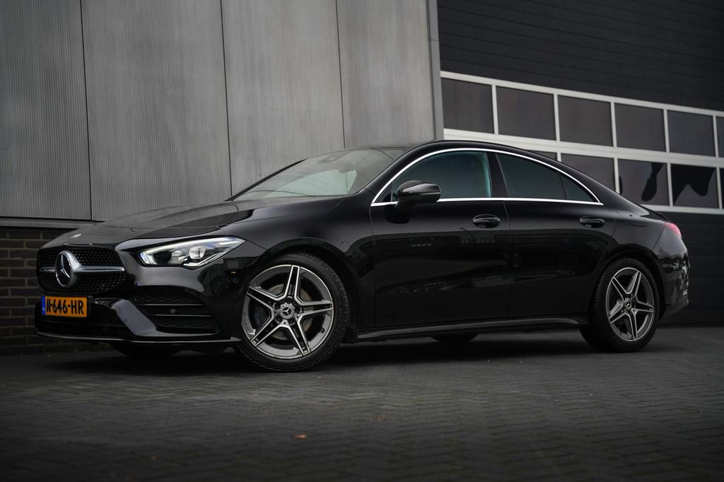 Mercedes-Benz CLA-Klasse 180 136 pk Business Solution Luxury, CLA, Gebruikt, 4 cilinders, Lichtsensor