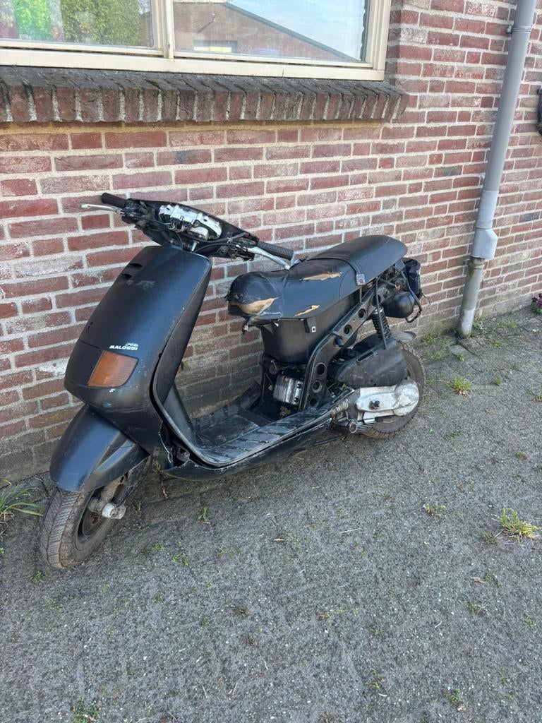 Piaggio sfera 125cc, Fietsen en Brommers, Brommeronderdelen | Scooters, Ophalen of Verzenden, Zo goed als nieuw, Uitlaat, Piaggio