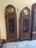 8 duitse staande klokken, Ophalen