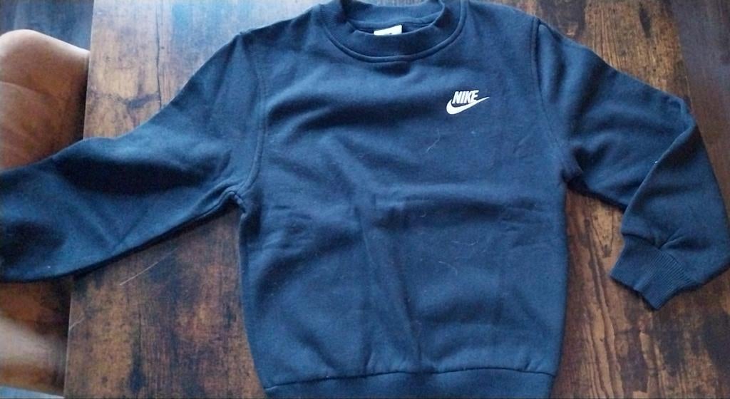 Nike kids trui 122/128 met kaartje nog nieuw, Kinderen en Baby's, Kinderkleding | Maat 122, Jongen of Meisje, Trui of Vest, Nieuw