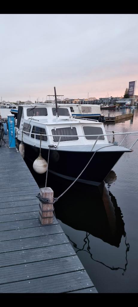 Motorjacht 9,5 meter, Watersport en Boten, Motorboten en Motorjachten, Staal, 9 tot 12 meter, Benzine, Binnenboordmotor, 30 tot 50 pk