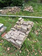 Partij halve waaltjes en 150 hele, Ophalen of Verzenden, Beton, Klinkers