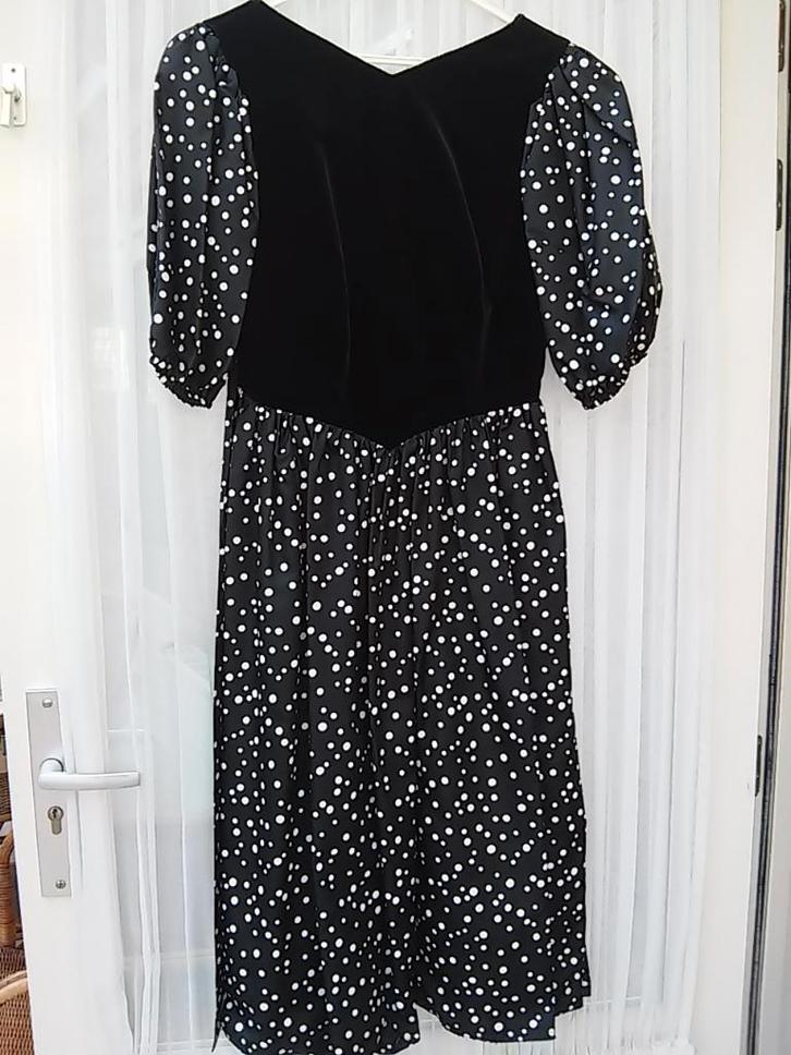 Avondjurk, zwart fluweel 38, Gelegenheidsjurk Feestjurk, Kleding | Dames, Gelegenheidskleding, Zo goed als nieuw, Galajurk, Maat 38/40 (M)