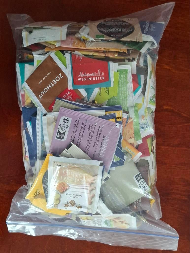 Theezakjes (leeg voor hobbyist), Ophalen