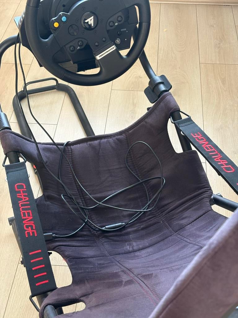 Playseat Challenge met Thrustmaster TMX PRo, Ophalen, Gebruikt, 1 speler, Racen en Vliegen