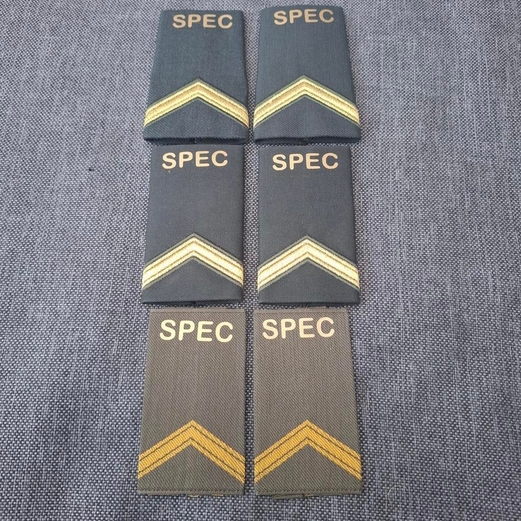 3 sets spec rangen gvt trui dt, Ophalen of Verzenden, Landmacht, Nederland, Embleem of Badge