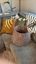 rieten  grote lampenkap 🌸🌸🌸🌸, Huis en Inrichting, Lampen | Lampenkappen, Ophalen of Verzenden, Zo goed als nieuw, Rond, 25 tot 50 cm