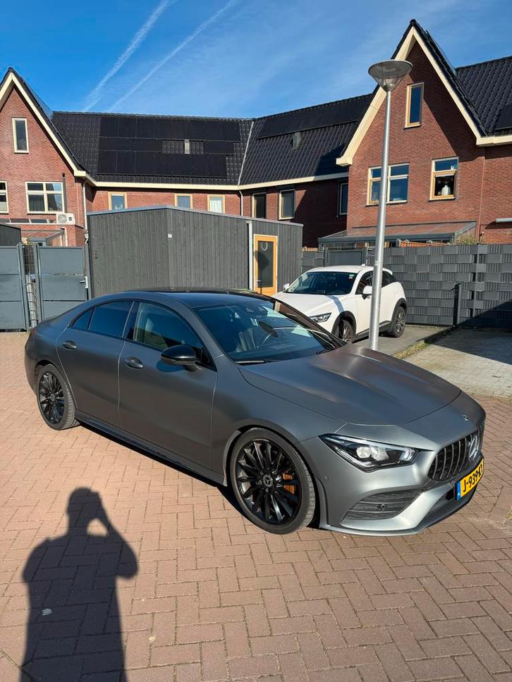 Mercedes-Benz CLA 220 190pk 7G-DCT 2019 Grijs, Auto's, Mercedes-Benz, Particulier, CLA, Benzine, E, Sedan, Automaat, Geïmporteerd