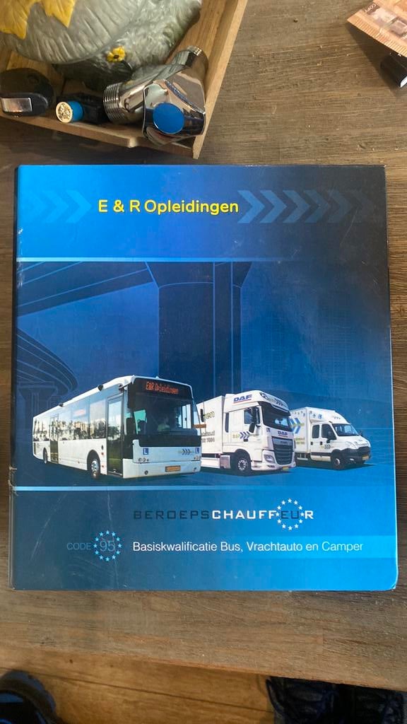 Beroepschauffeur theorie boek zgan, Ophalen of Verzenden, Zo goed als nieuw