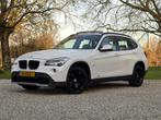 BMW X1 150 PK Automaat,Cruise,Pano,PDC,Navi,Trekhaak., Auto's, Euro 5, 4 cilinders, 150 pk, Wit