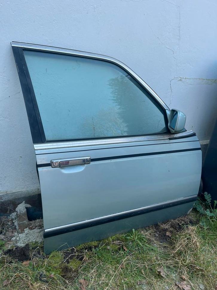 BMW E28 5-serie rechter voor portier, spiegel, raam enz., Auto-onderdelen, Carrosserie en Plaatwerk, Deur, BMW, Voor, Ophalen