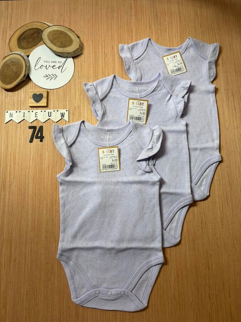 Baby girl 3x lila rompers roesjes mouw wibra maat 74/80, Ophalen of Verzenden, Nieuw, Meisje, Nacht- of Onderkleding