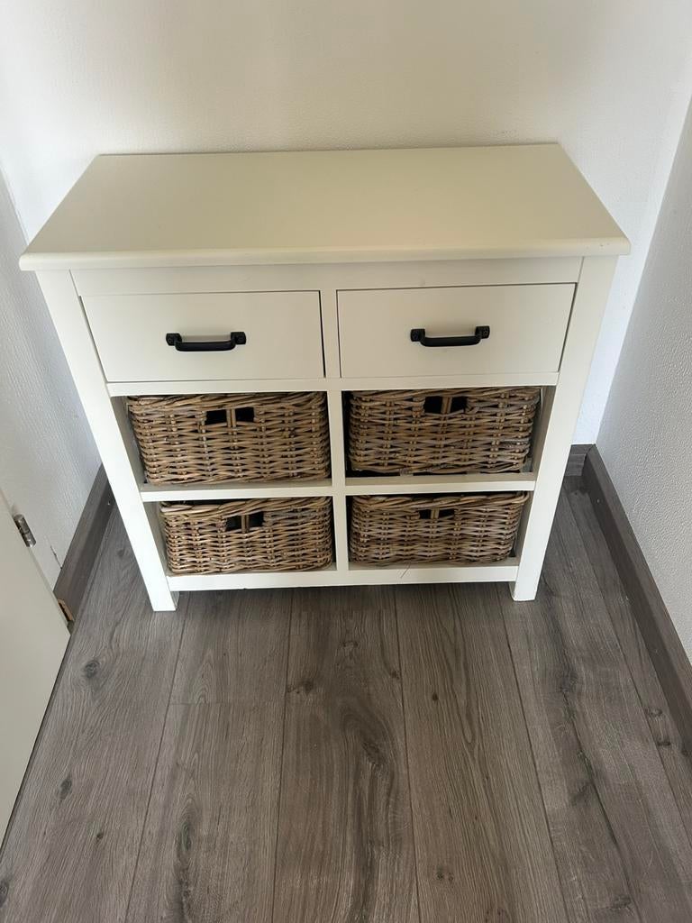 Witte kast, Huis en Inrichting, Ophalen, Zo goed als nieuw, 25 tot 50 cm