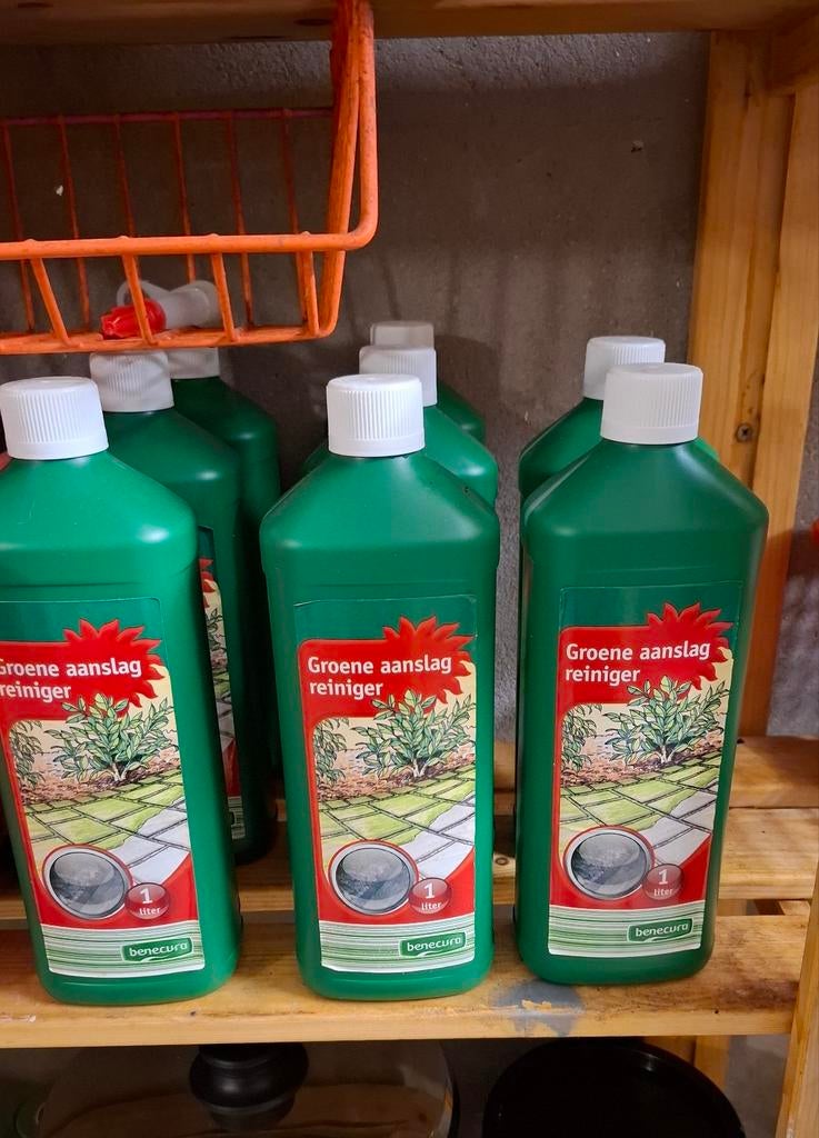 7 x Groene aanslagreiniger 1 liter flessen, Tuin en Terras, Bestrijdingsmiddelen, Ophalen of Verzenden, Nieuw, Onkruidbestrijding