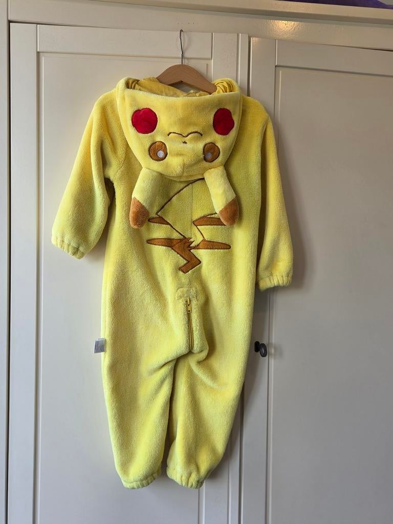 Pokemon Pikachu onesie maat 80/86, Kinderen en Baby's, Babykleding | Maat 80, Ophalen of Verzenden, Jongetje of Meisje, Pakje