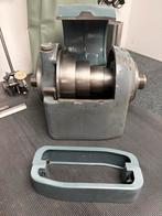 Schaublin 102 vaste kop, Ophalen, Metaaldraaibank