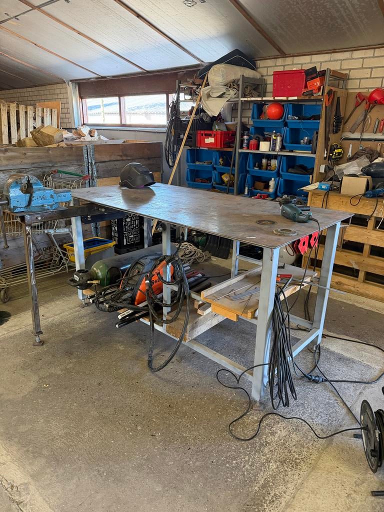 Stalen werkbank 2000x1000 mm, Doe-het-zelf en Verbouw, Werkbanken, Ophalen, Gebruikt, 170 cm of meer