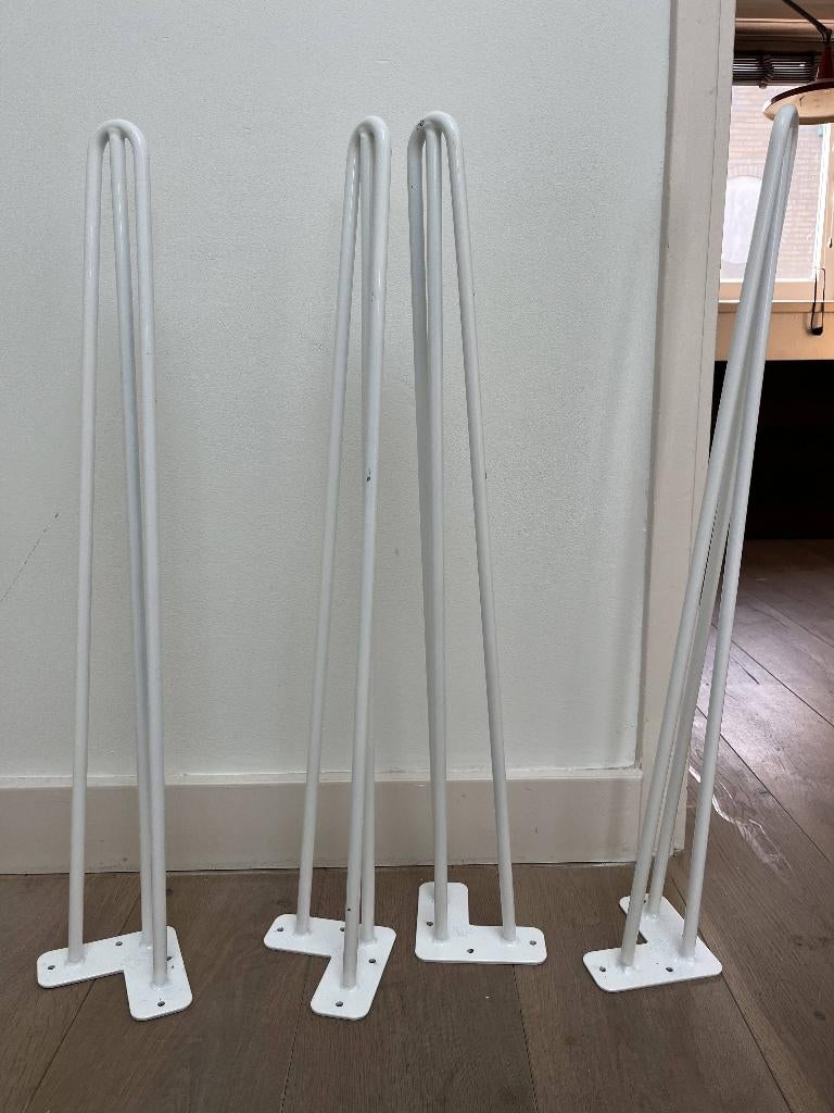 4 witte tafelpoten, Ophalen, Tafelpoot, 50 tot 100 cm, Zo goed als nieuw