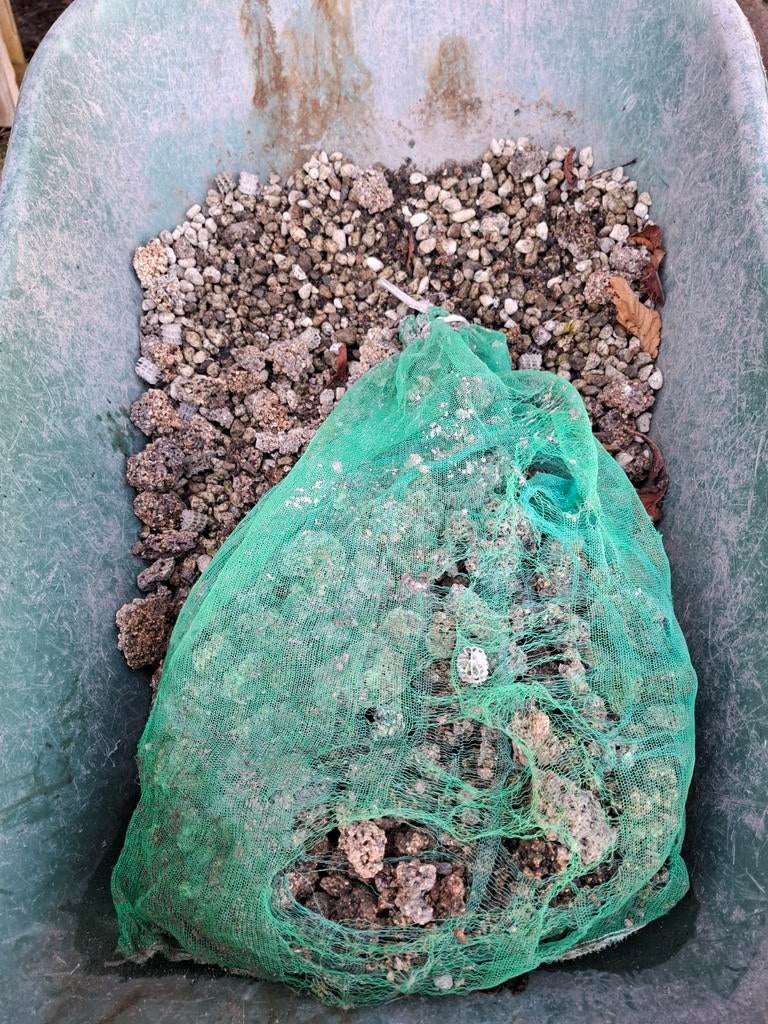 Schoon substraat voor koivijver - direct klaar voor gebruik, Ophalen, Gebruikt