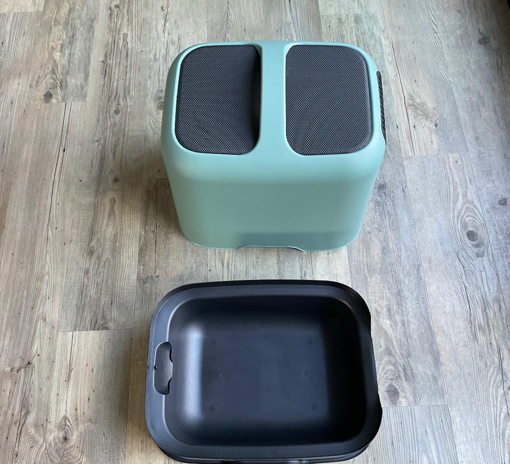 Design kattenbak, Dieren en Toebehoren, Kattenbakken, Ophalen, Zo goed als nieuw, Gesloten