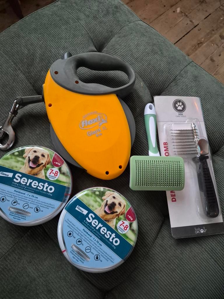 Hond  Flexi Giant XL/ 2 seresto banden in 1 koop, ophalen, Ophalen, Nieuw