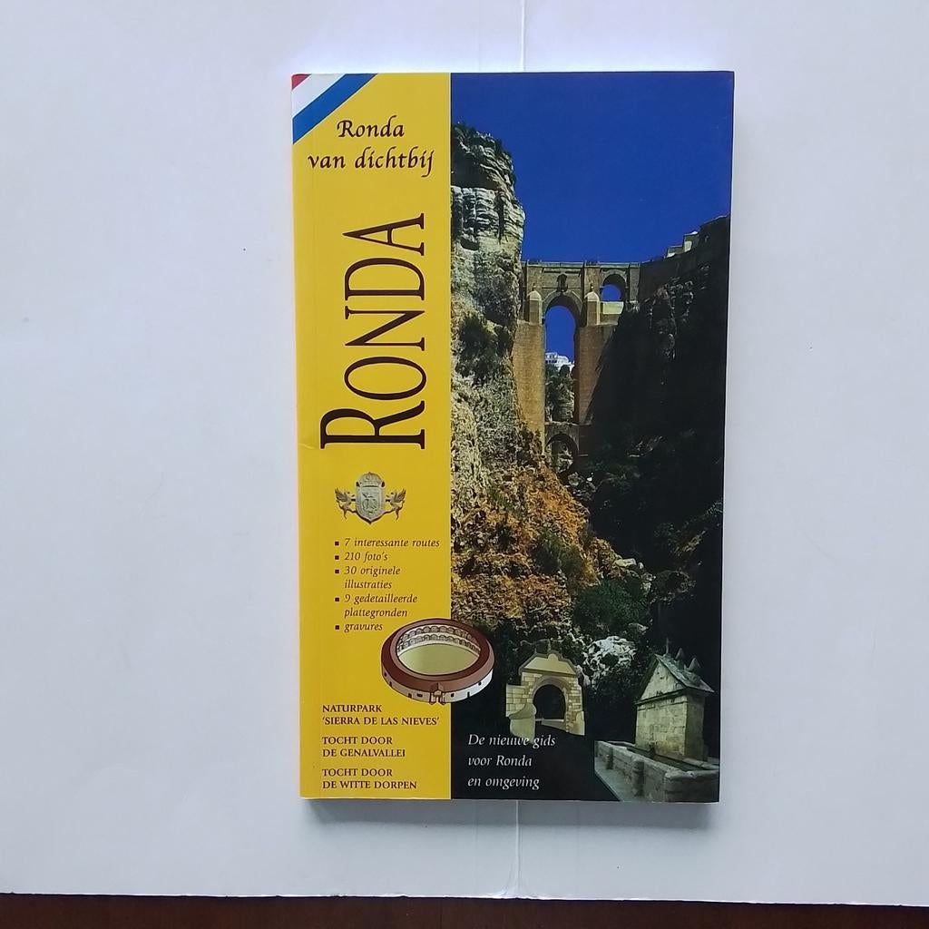 Ronda van dichtbij / Andalusie / Spanje, Overige merken, Europa, Zo goed als nieuw, Fiets- of Wandelgids