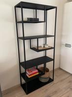 Woood vakkenkast zwart metaal, Ophalen, Met plank(en), Gebruikt, 50 tot 100 cm