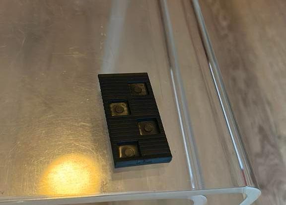 Laminaat wigjes, zo’n 40 stuks, Ophalen, Kunststof, Zo goed als nieuw, Minder dan 50 cm