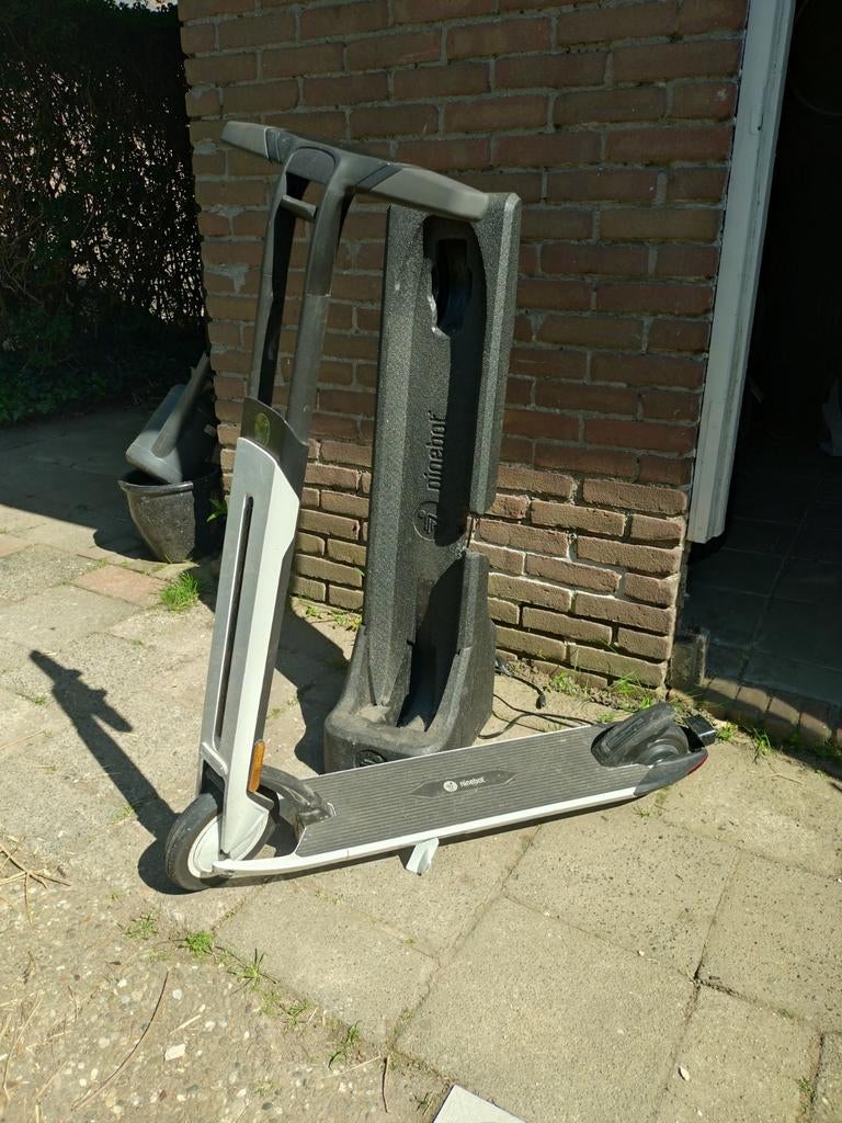 Electrische step, Fietsen en Brommers, Steps, Ophalen, Gebruikt, Elektrische step (E-scooter)