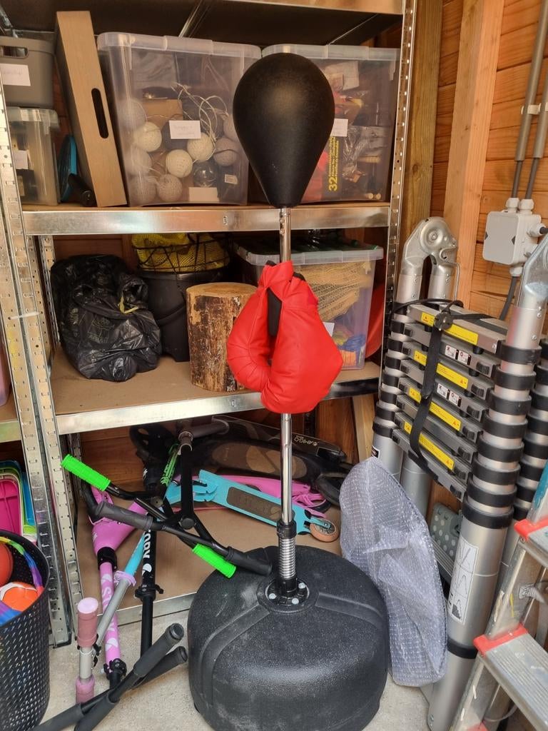 Boksbal staan met handschoenen, Sport en Fitness, Ophalen, Zo goed als nieuw, Boksbal