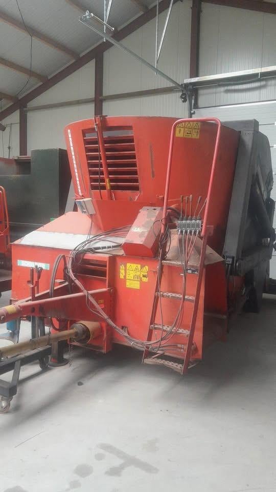 trioliet triomix / schrijver jumbo 10 kuub mengwagen, Ophalen, Veehouderij, Voertechniek