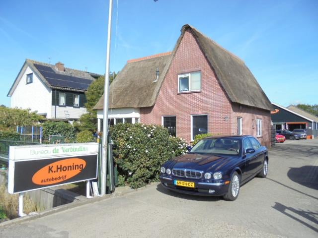 JAGUAR XJ8 4.2 EXECUTIVE AUT Sovereign, Auto's, Automaat, Gebruikt, Blauw, 298 pk