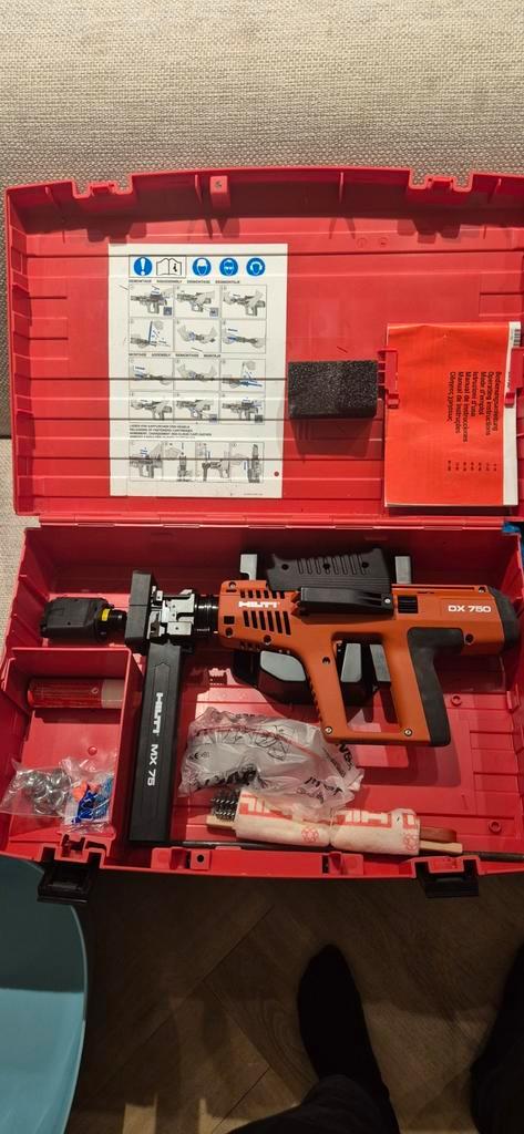 Hilti DX 750 schiethamer, Doe-het-zelf en Verbouw, Gereedschap | Handgereedschap, Nieuw, Ophalen of Verzenden