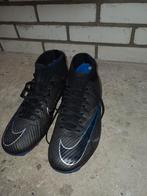 Nike voetbalschoenen maat 41, Maat XS of kleiner, Ophalen, Gebruikt, Schoenen