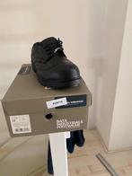 Bata veiligheids schoenen, Ophalen of Verzenden, Zo goed als nieuw, Zwart, Werkschoenen