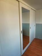 Inbouw kast schuin dak met planken, roede, schuifdeuren, Huis en Inrichting, Kasten | Kledingkasten, Ophalen, Met deur(en), Gebruikt