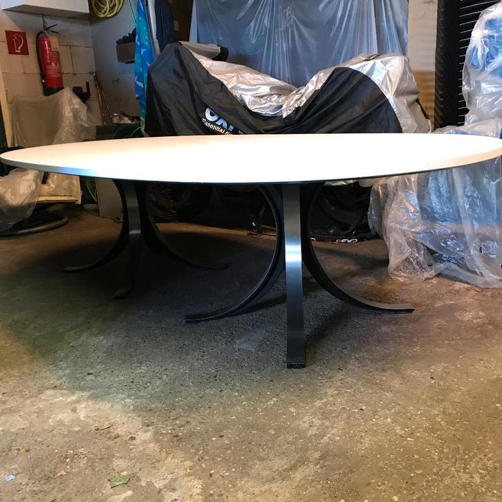 Tecno T69 T102B Gerli Borsani ovale low lounge tafel bureau, Huis en Inrichting, Bureaus, Gebruikt, Ophalen of Verzenden