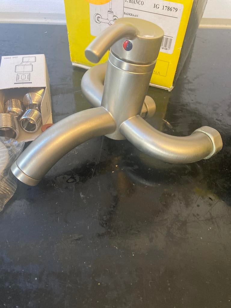 Badkraan douchekraan Cristina, Doe-het-zelf en Verbouw, Sanitair, Ophalen of Verzenden, Zo goed als nieuw, Chroom, Douche