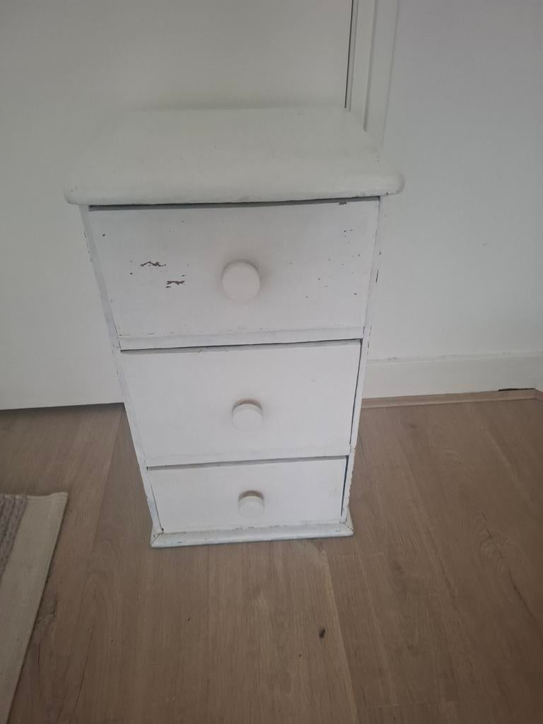 Wit houten vintage nachtkastje, plantentafel ladekast, Huis en Inrichting, Ophalen, 25 tot 50 cm, 50 tot 100 cm, Minder dan 100 cm