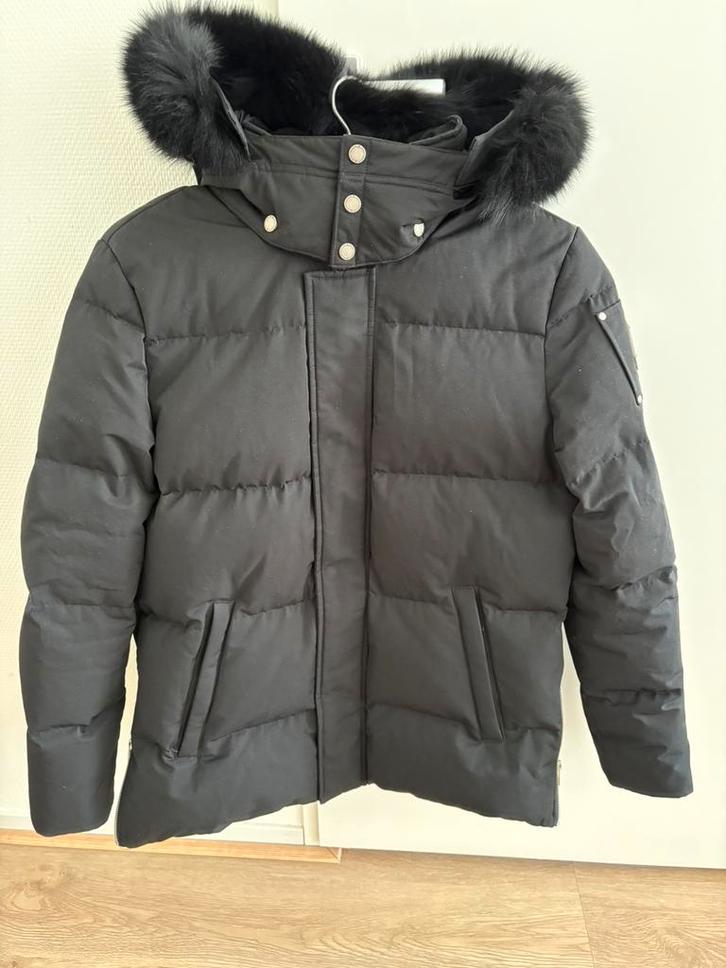 Moose Knuckles, Kleding | Heren, Jassen | Winter, Zo goed als nieuw, Maat 52/54 (L), Zwart, Ophalen of Verzenden