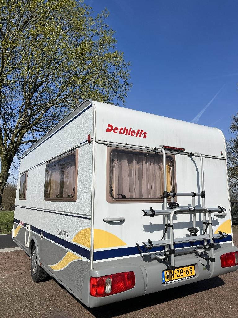 Mooie Dethleffs Camper EF2 440, Schokbreker, Vast bed, Bedrijf, Treinzit