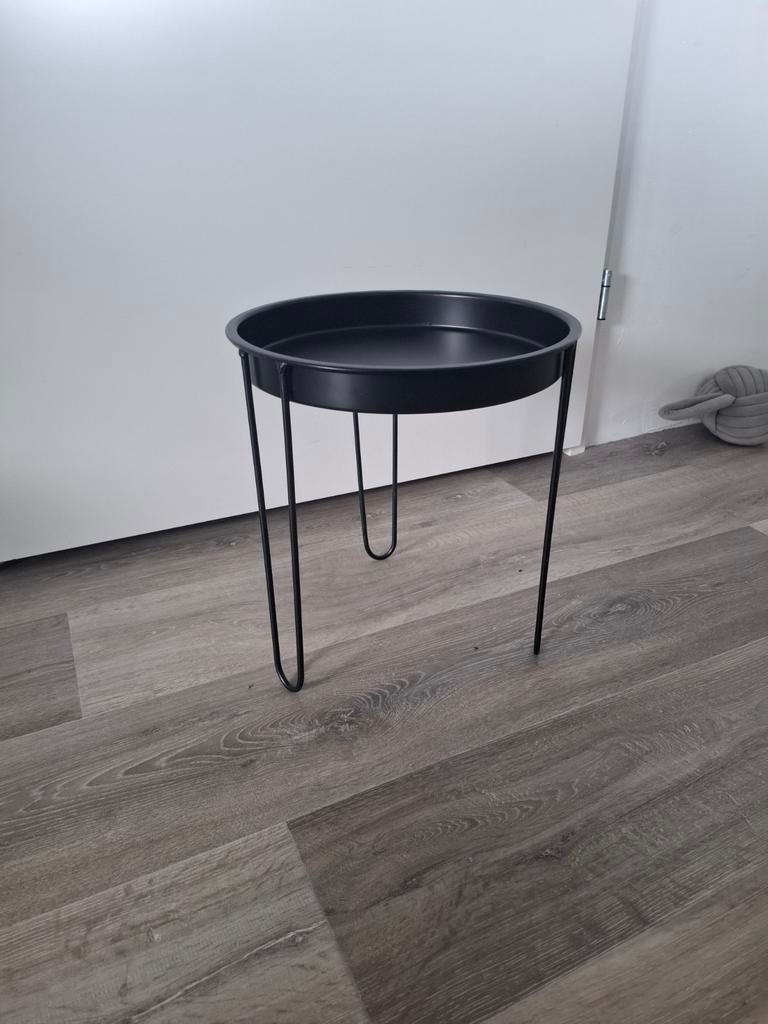 Zwarte planten tafel, bijzet tafel, plantentafel, Huis en Inrichting, Tafels | Bijzettafels, Ophalen, Rond, Minder dan 55 cm, Minder dan 45 cm